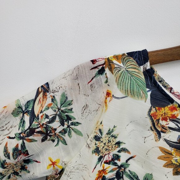 Womens M White Floral Blouse Bell Sleeve Boho Cottagecore Top Button Back Blouse - Picture 11 of 16